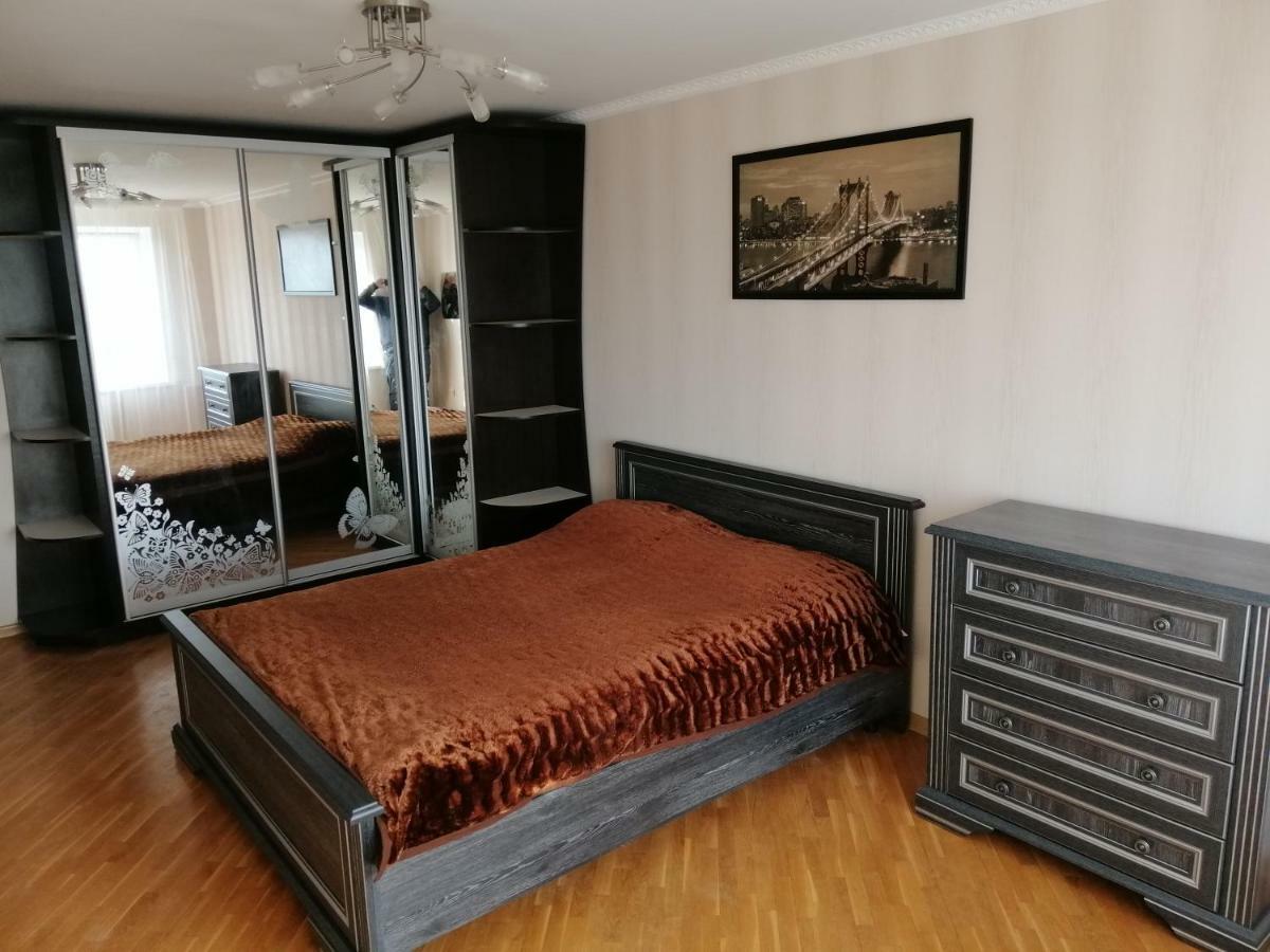 Тихая Квартира В Центре Ковеля Kovel Exterior photo
