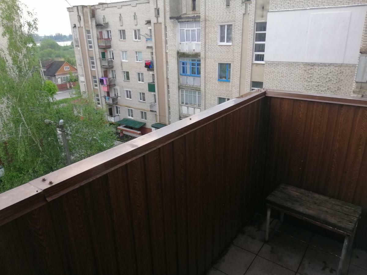 Тихая Квартира В Центре Ковеля Kovel Exterior photo